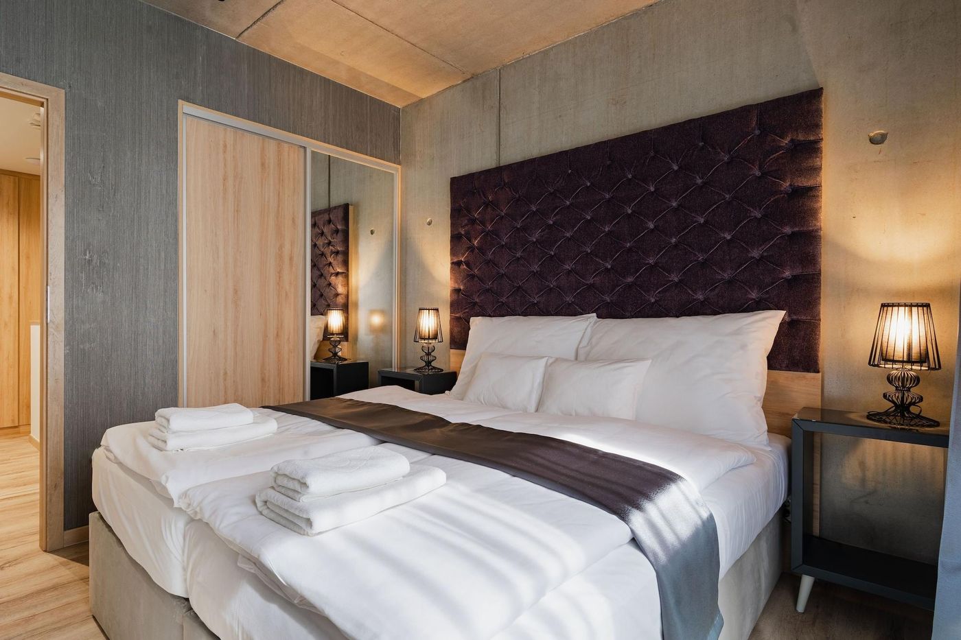 Onyx-Luxury-Hotel-Budapest-Room-30