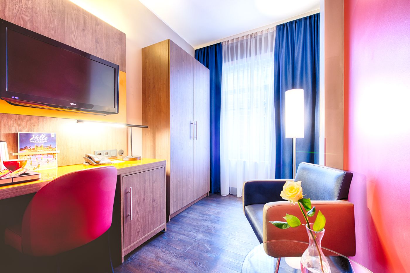 Leonardo-Hotel-Amsterdam-City-Center-Room-24