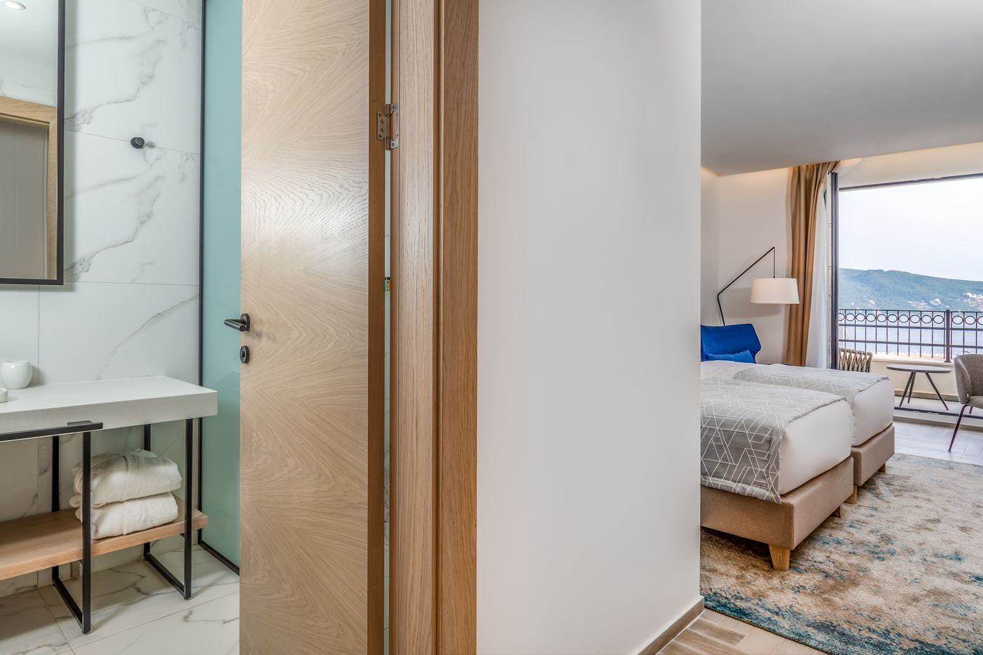 Lazure-Hotel---Marina-Room-37