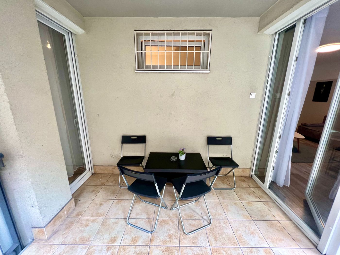 Nova-Apartments-Room-5