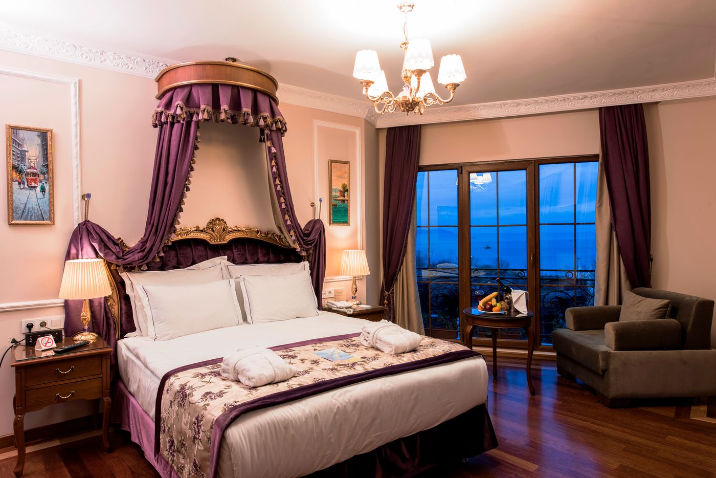 GLK-Premier-Sea-Mansion-Suites---Spa-Room-8