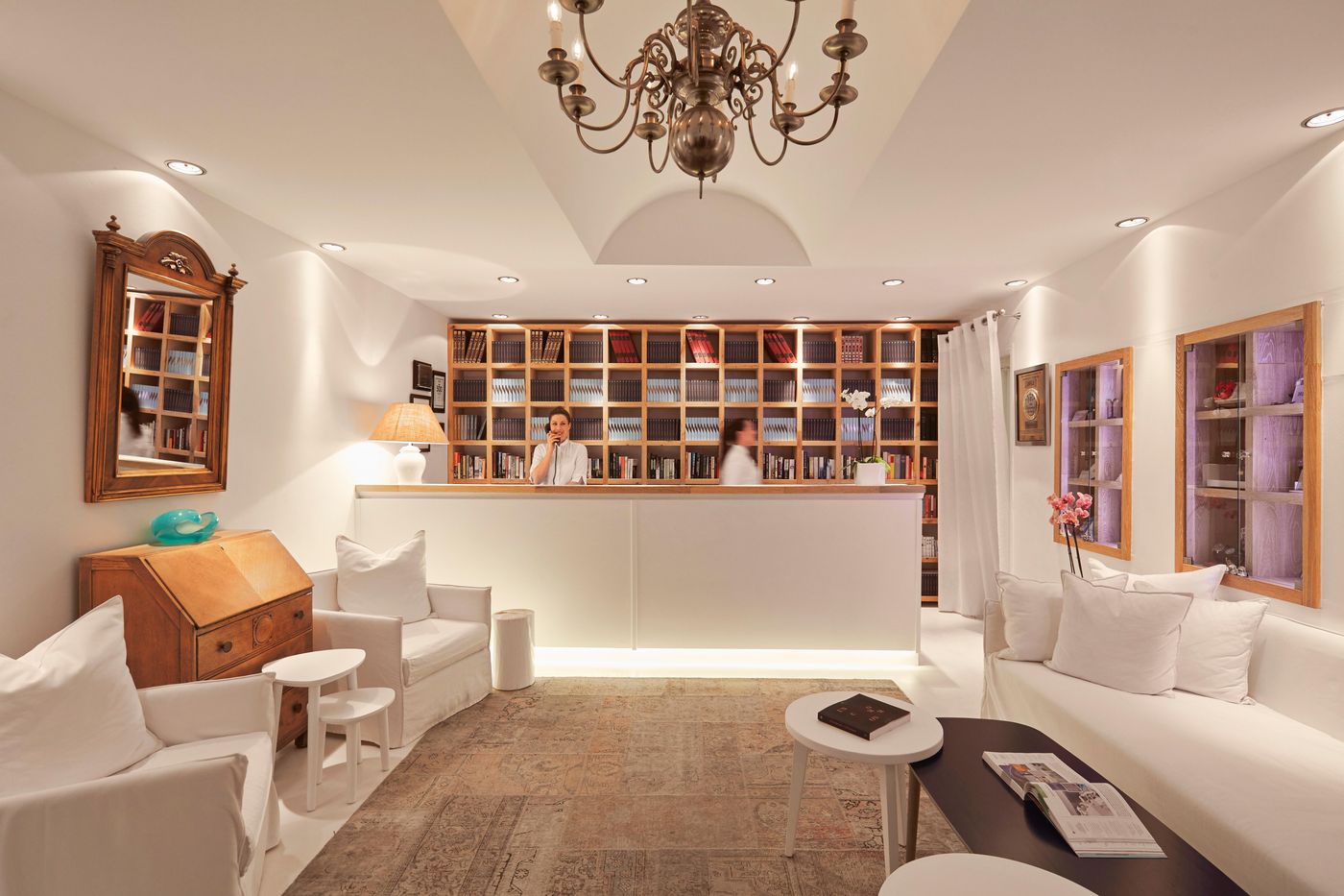 Katikies---Adults-Only--13---Lobby-39