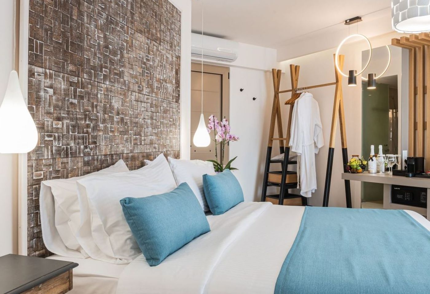 Epos Luxury Beach Hotel - Adults Only