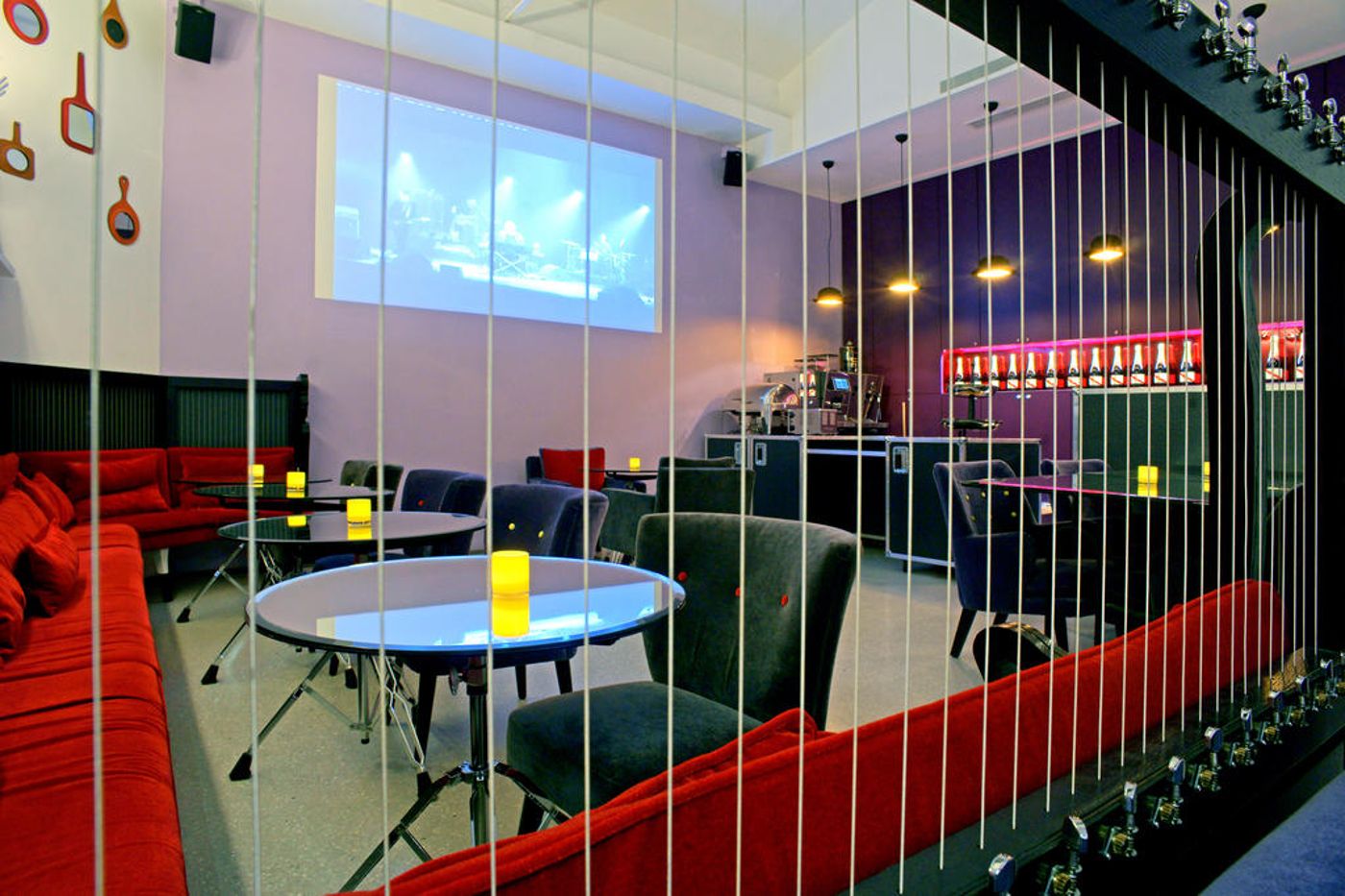 Hotel-du-Triangle-dOr-Bar-7