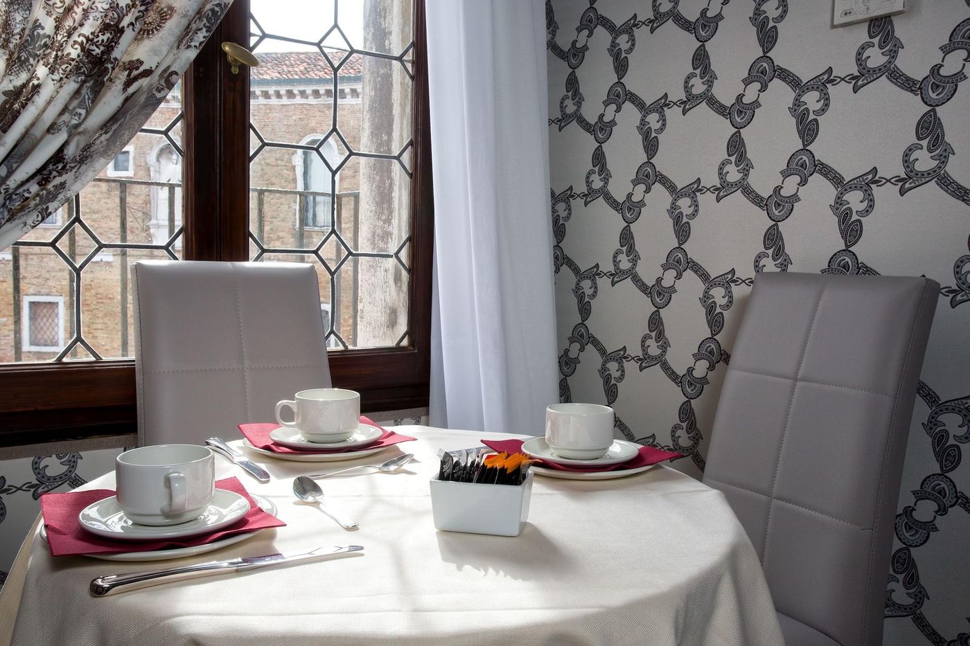 Hotel-C---Nobile-Corner-Restaurant-19