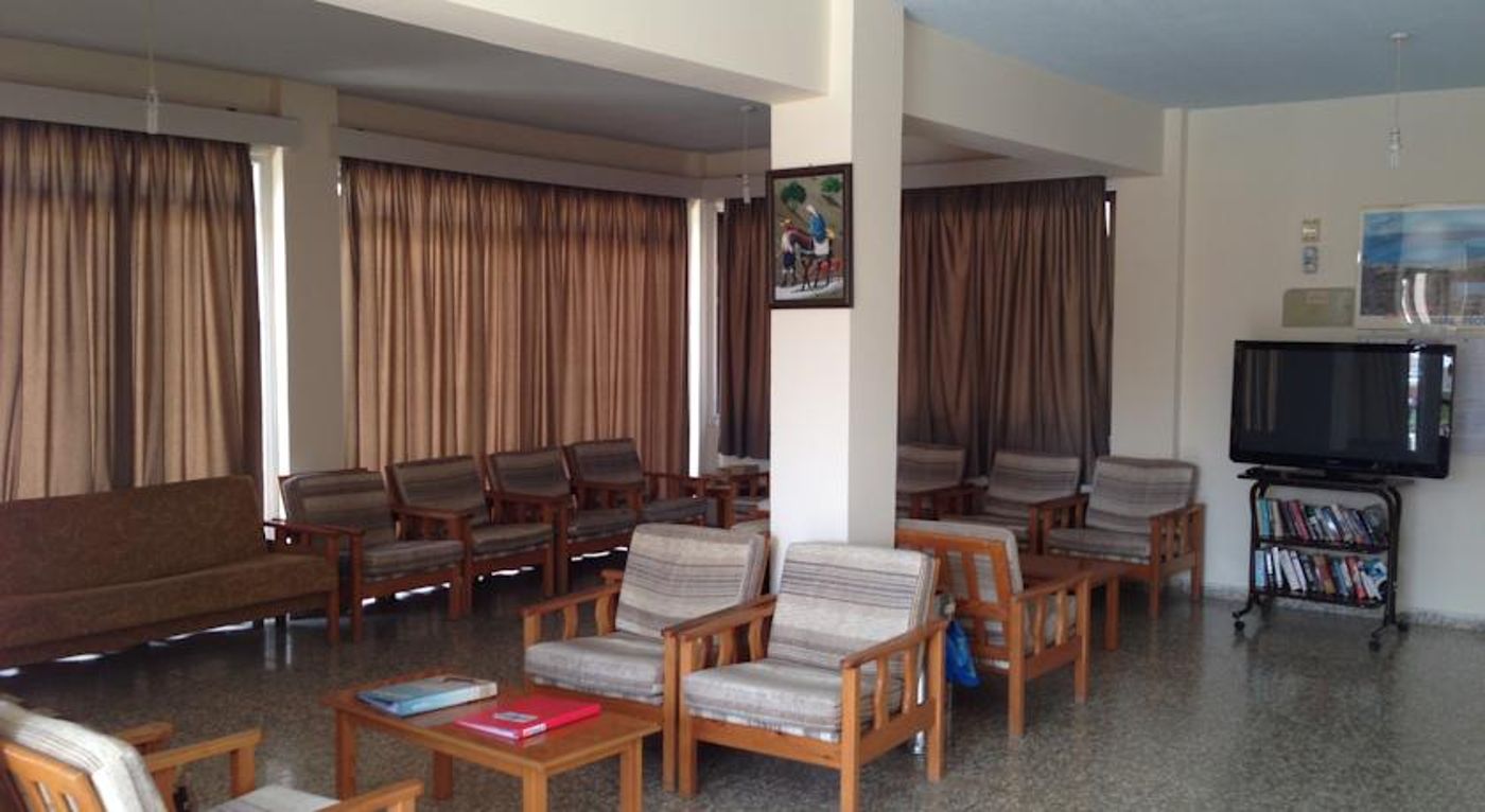 Maricosta Apartments