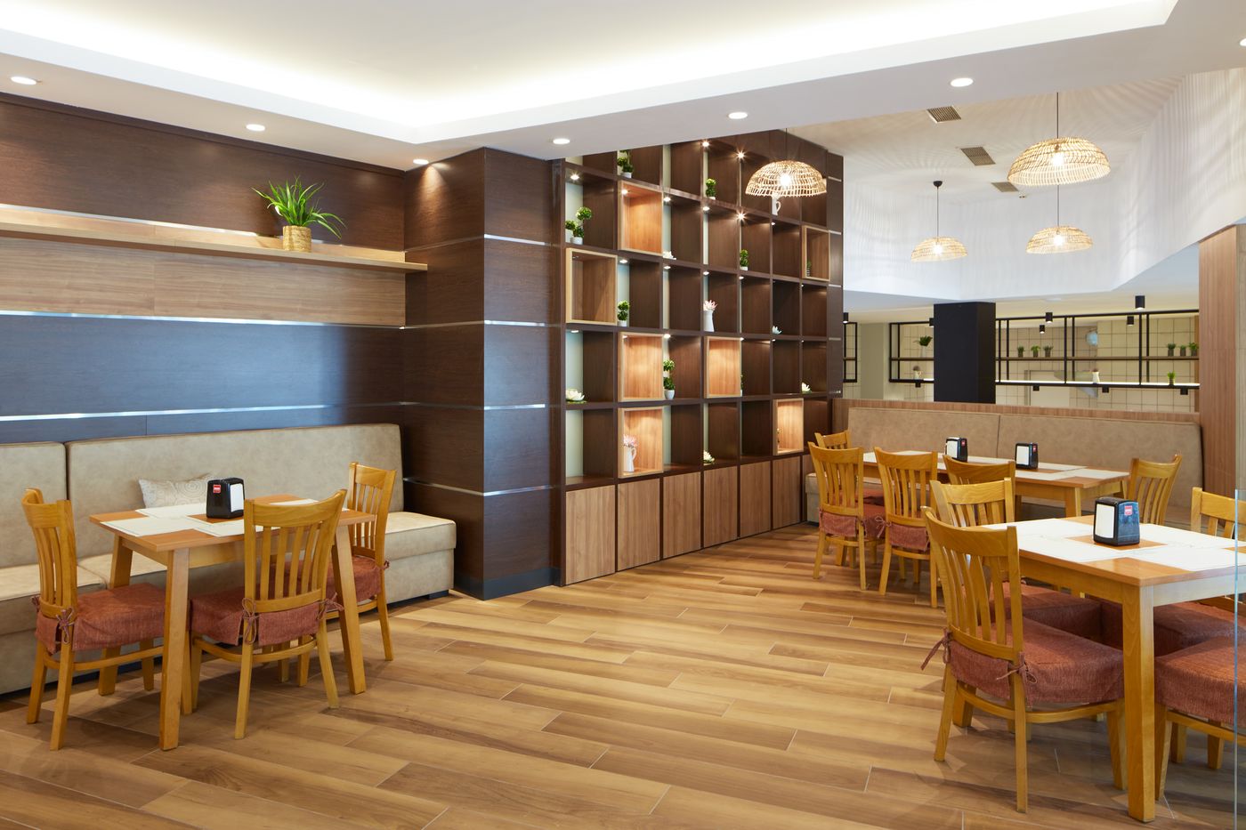 Marvel-Restaurant-23