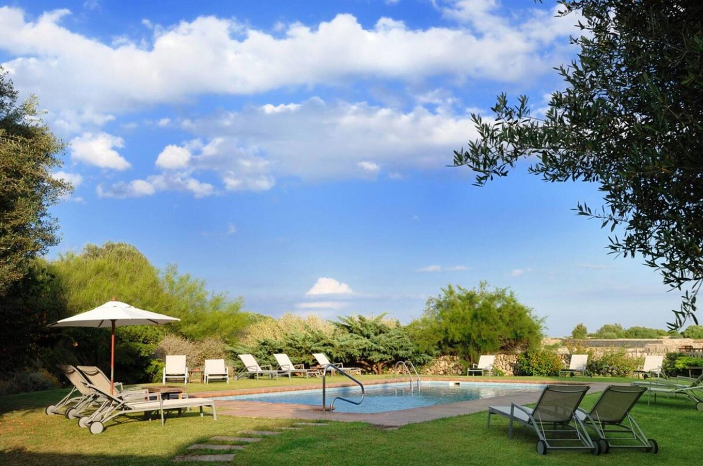 Alcaufar-Vell-Hotel---Restaurant-Pool-2