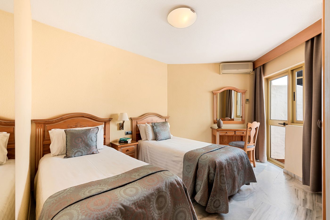 Macdonald-Leila-Playa-Club-Room-18