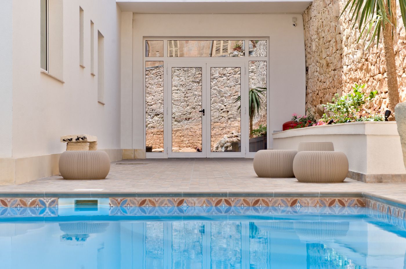 Palazzo-Violetta-Pool-1