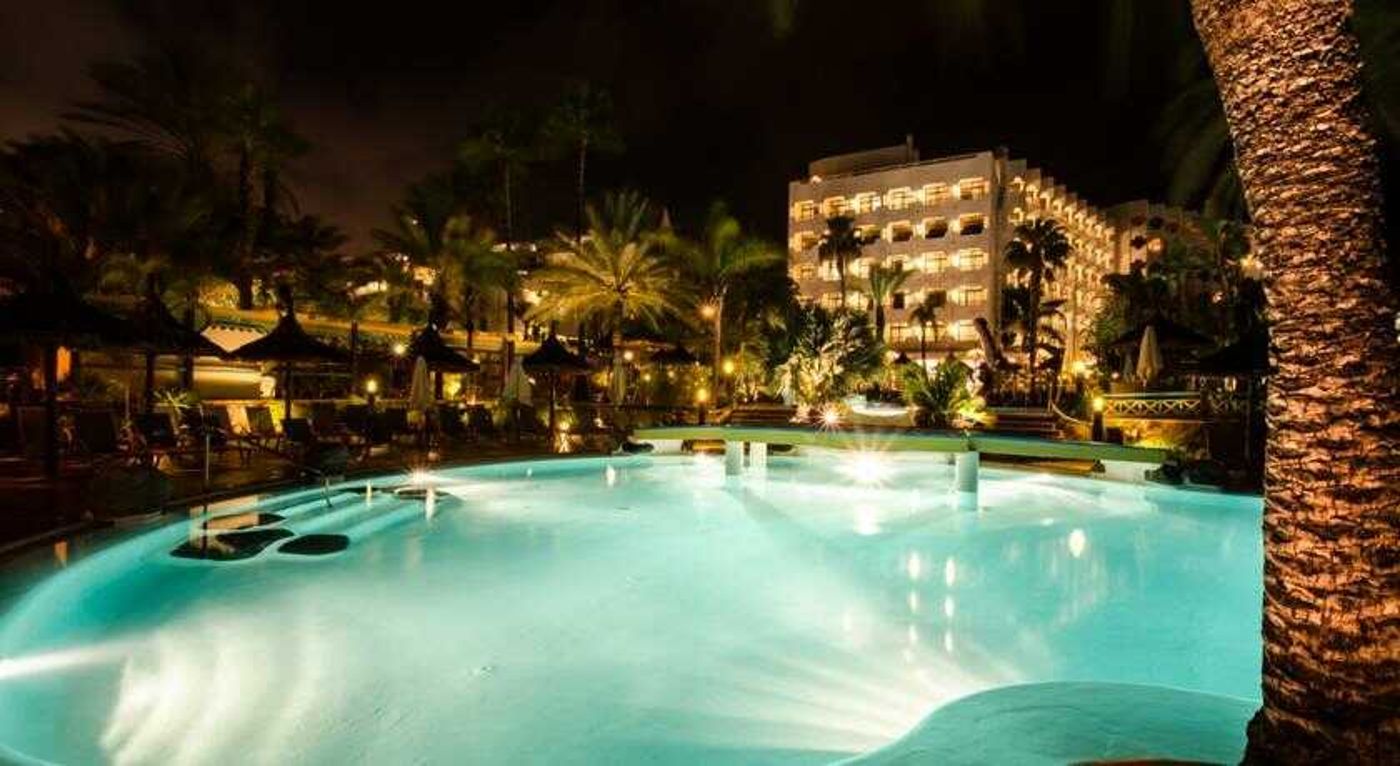 Corallium Beach by Lopesan Hotels - Adults Only