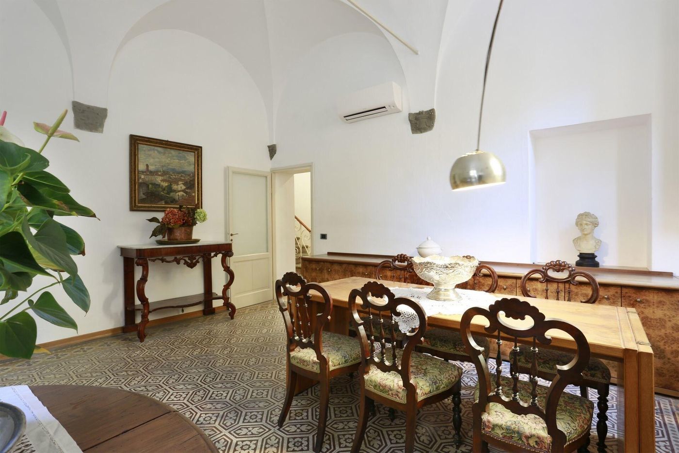 B-B-Pergola-House-Restaurant-11