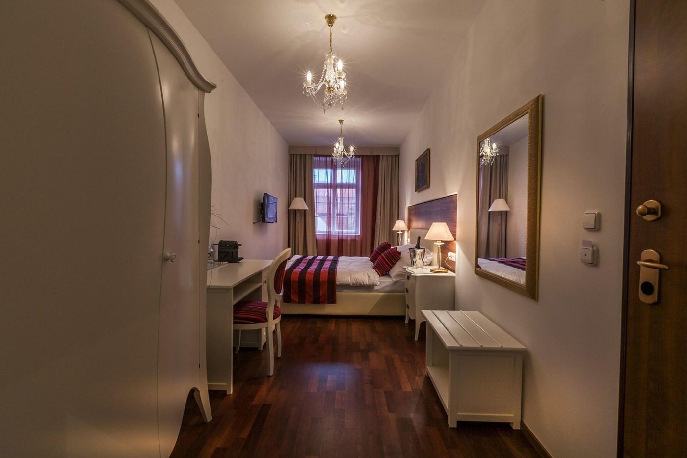 Residence-U-Malvaze-Room-30