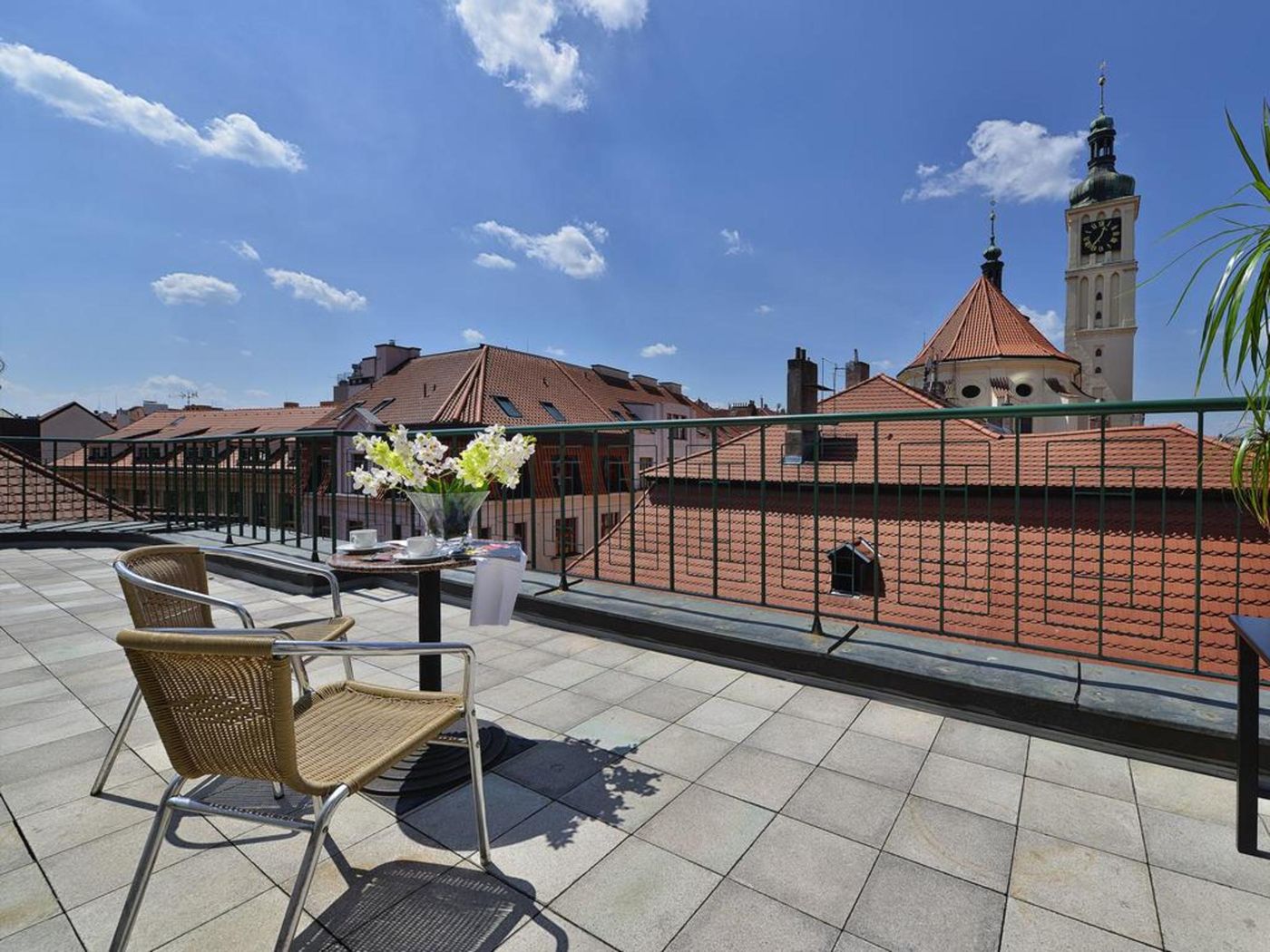 EA-Hotel-Royal-Esprit-Terrace-1