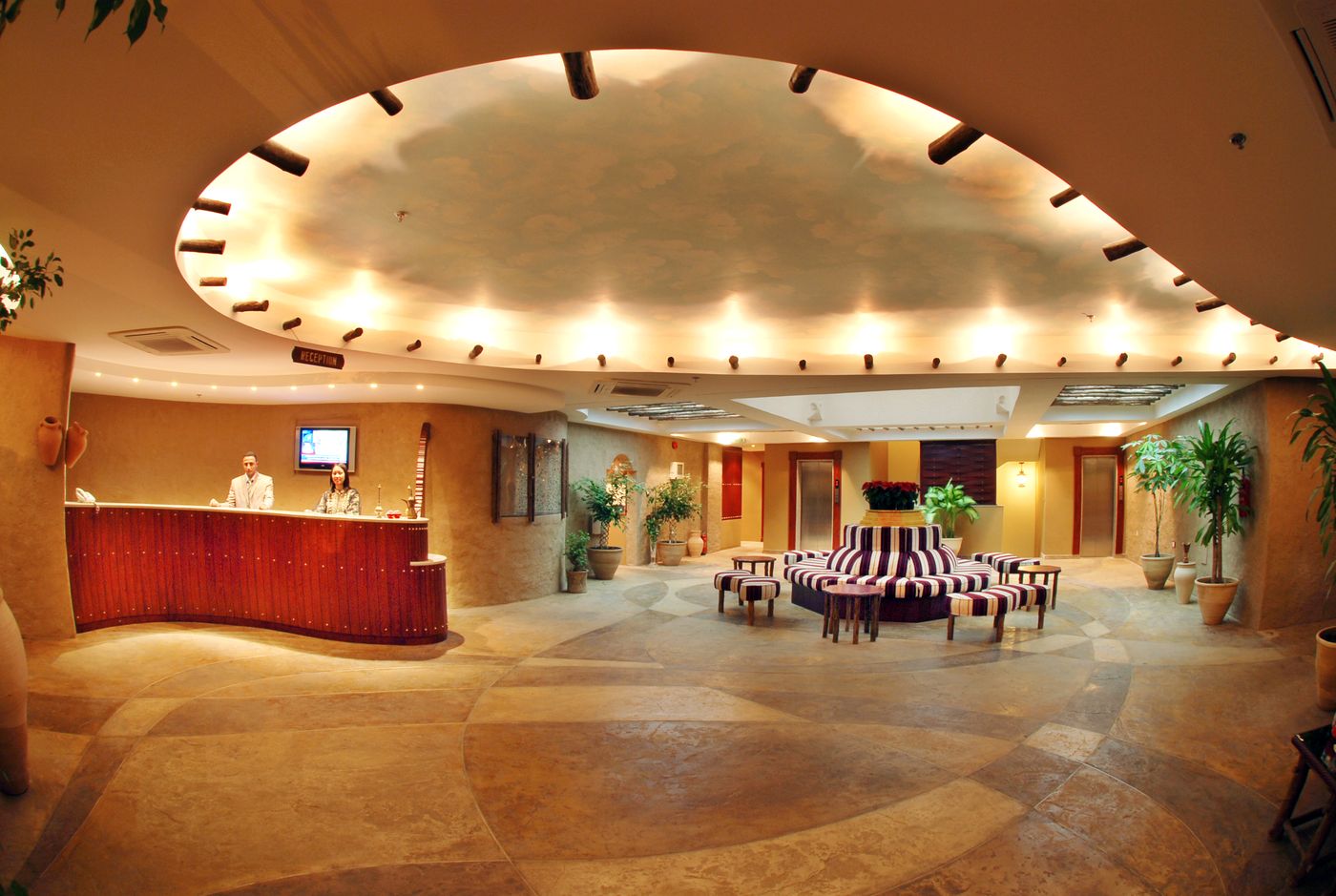 Al-Liwan-Suites-Lobby-13