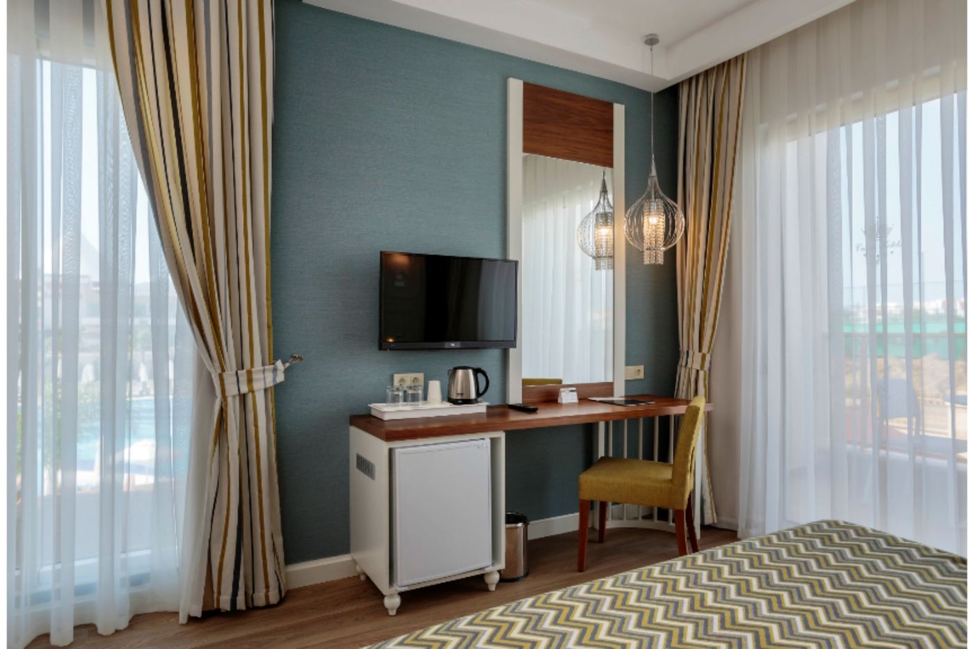 Well-Palace-Side-Room-37