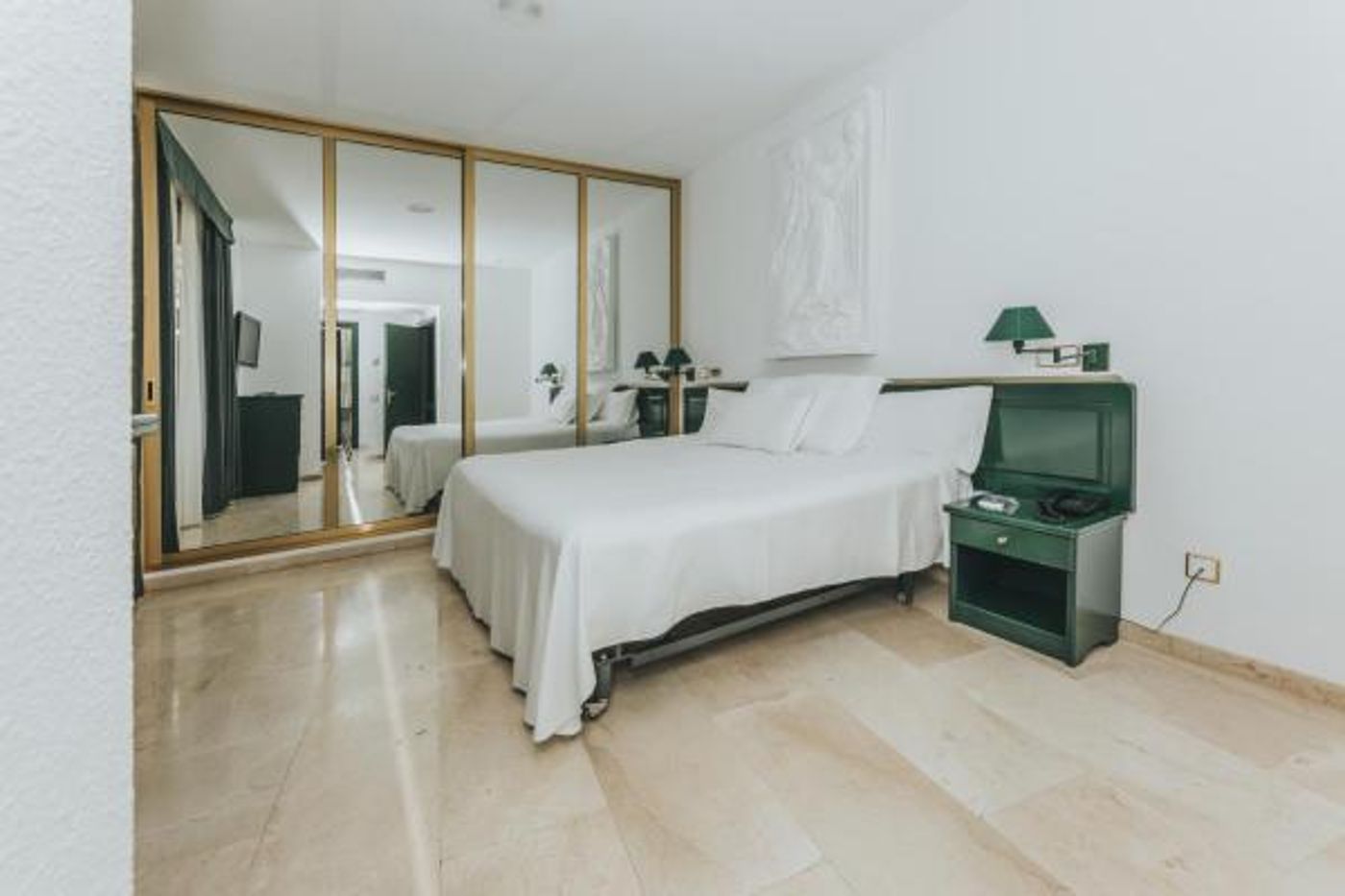 Cleopatra Palace Hotel