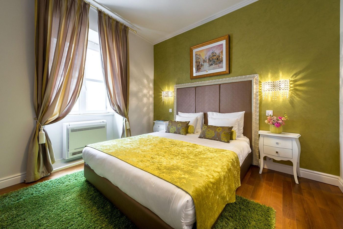 Dominus-Little-Palace-Room-8