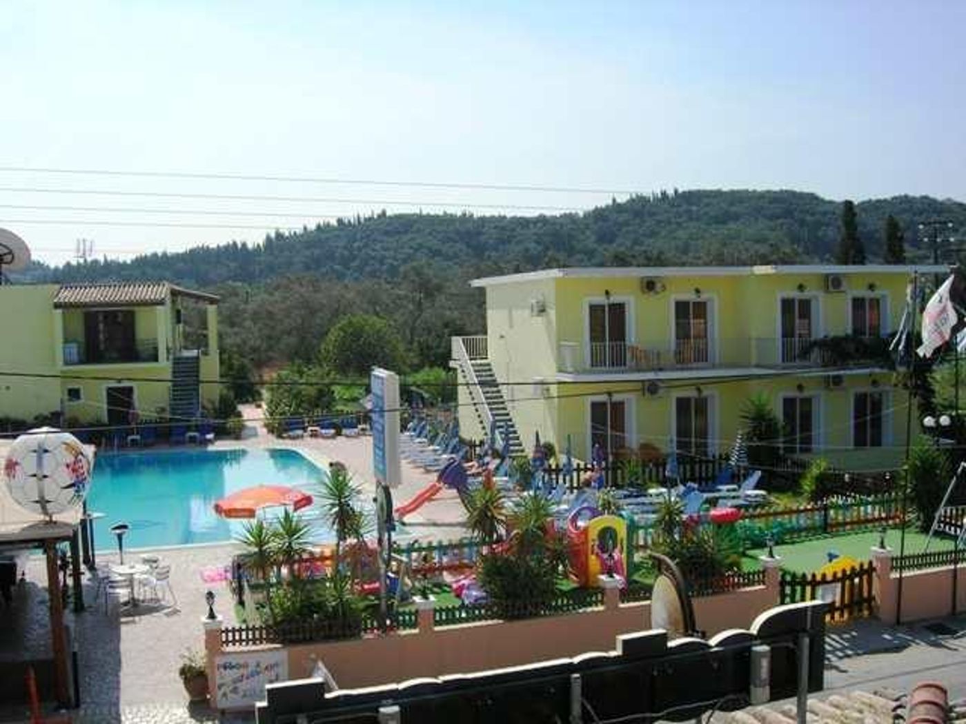 Amadeus Hawai Studios & Apartments