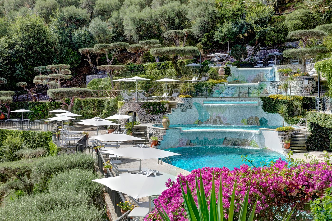 Grand-Hotel-Capodimonte-Pool-3