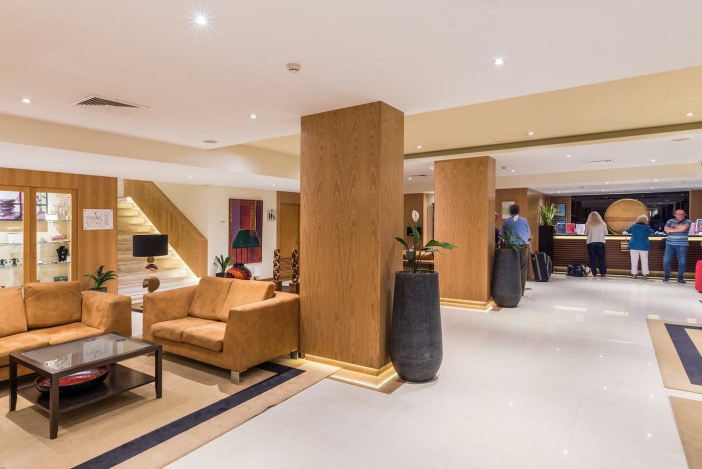 TUI-Blue-Gardens-Adults-Only-Savoy-Signature-Lobby-51