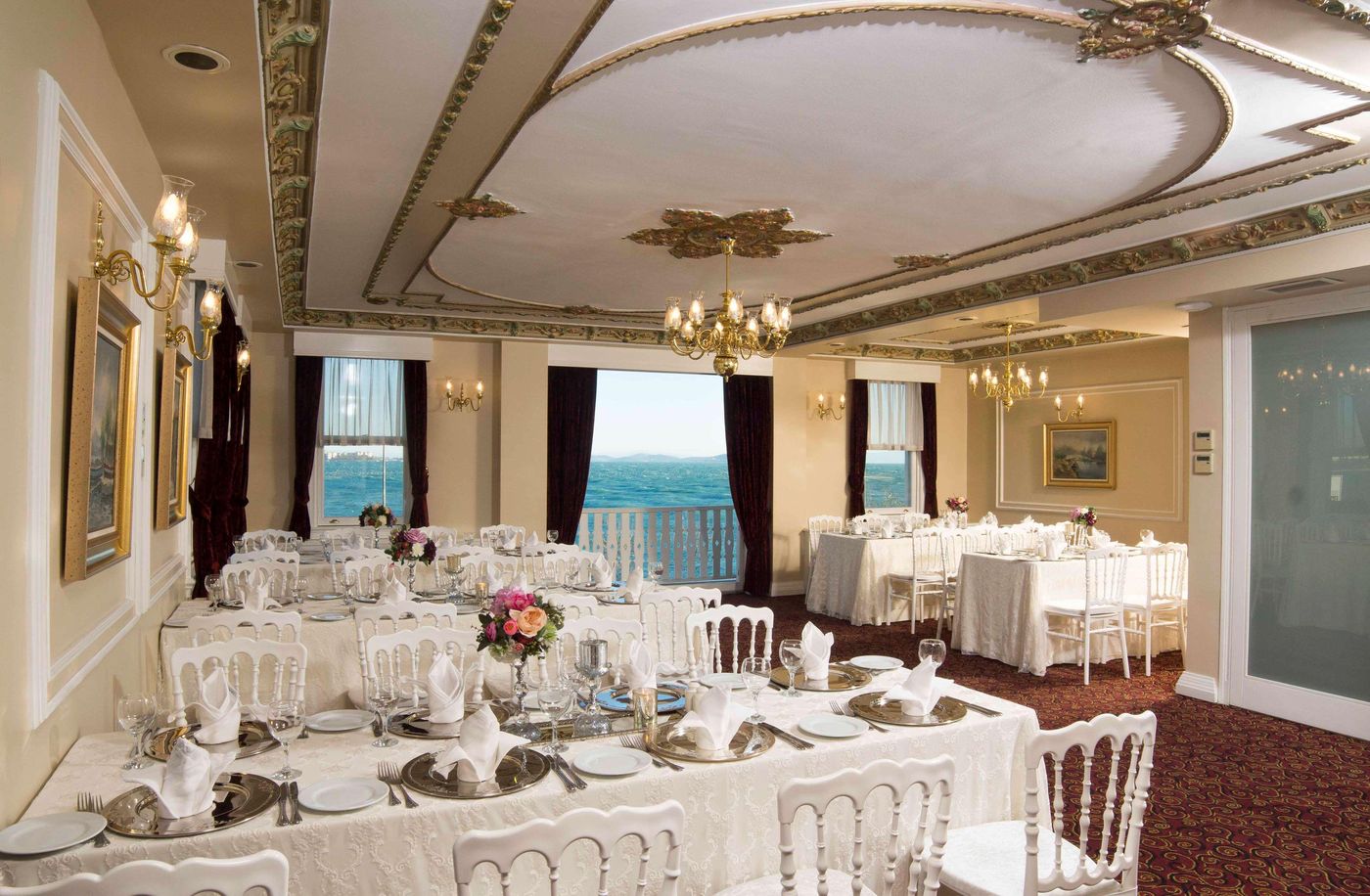 Radisson-Hotel-Sultanahmet-Conferences-42