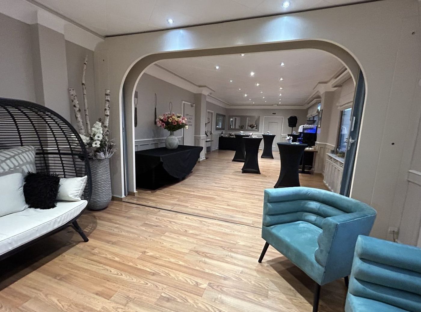 Le Divona-France-Divonne-les-Bains-Lobby-5