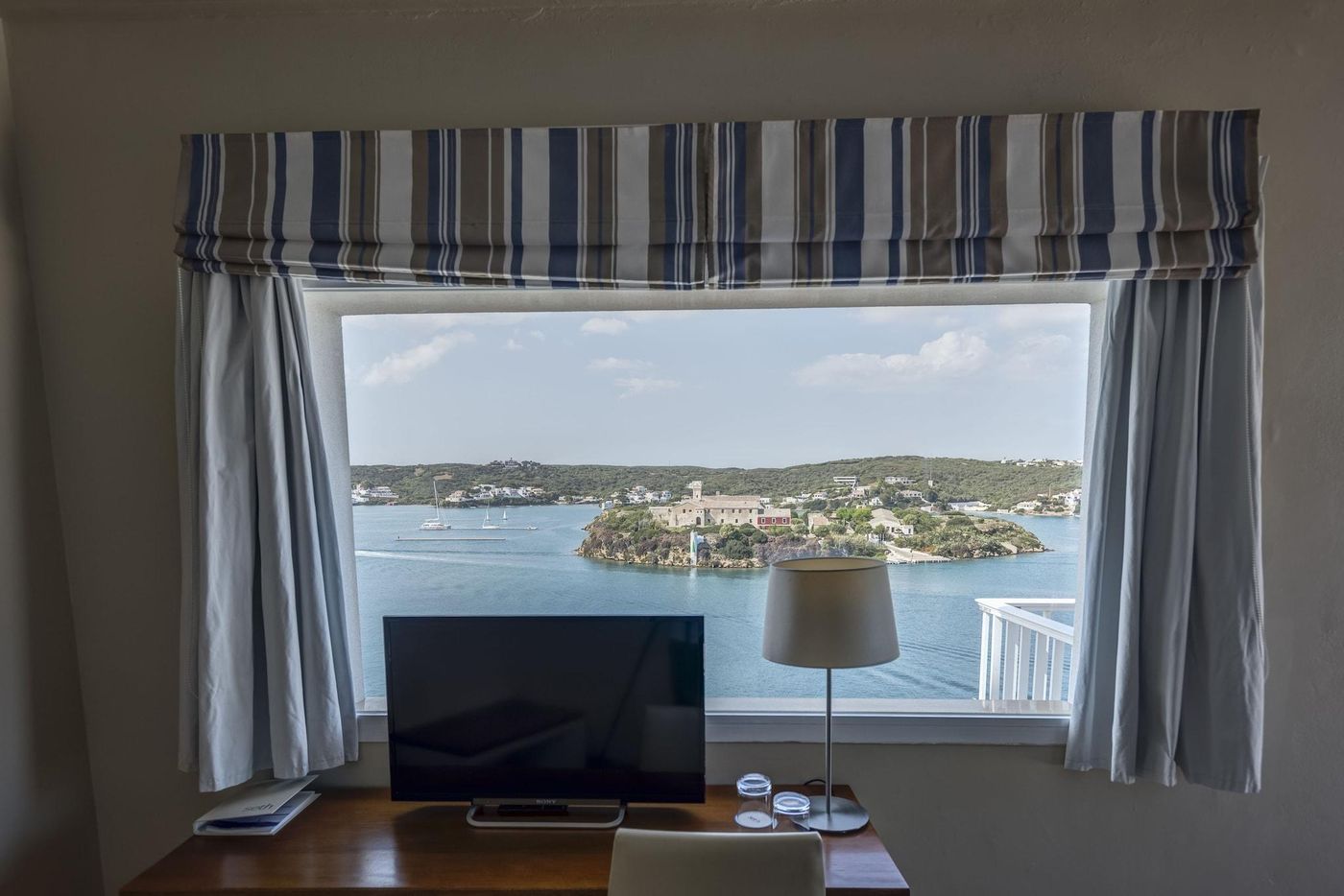 Set-Hotel-Agamenon-Room-28