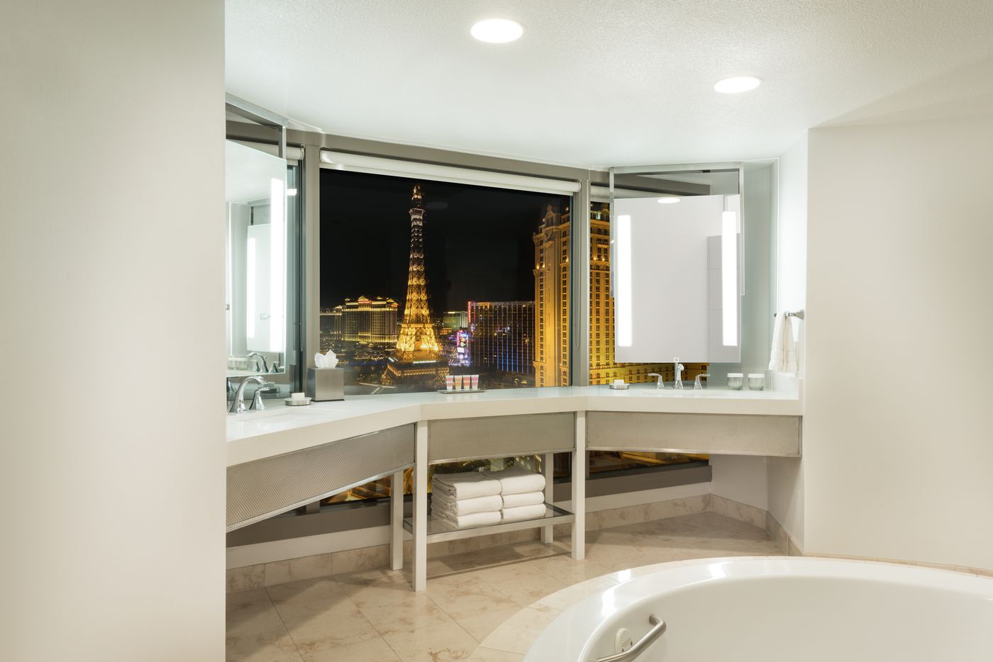 Planet-Hollywood-Resort---Casino-Room-44