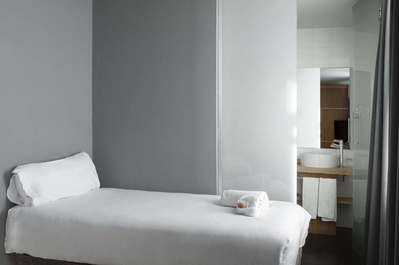 Petit-Palace-Alcala-Room-48