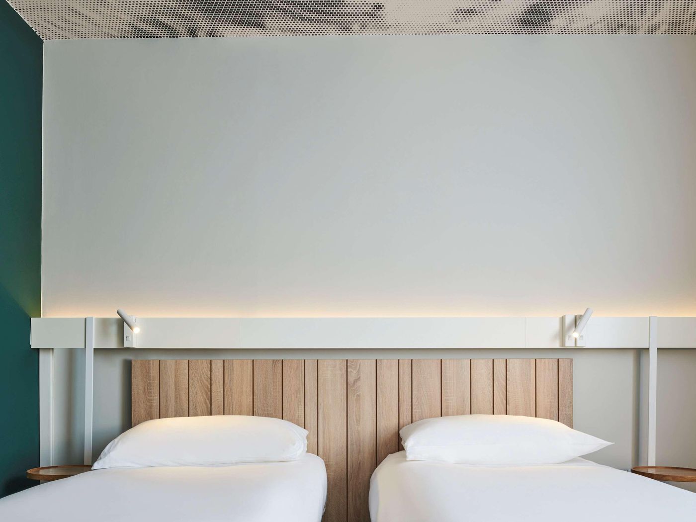 ibis-Luxembourg-Aeroport-Room-32