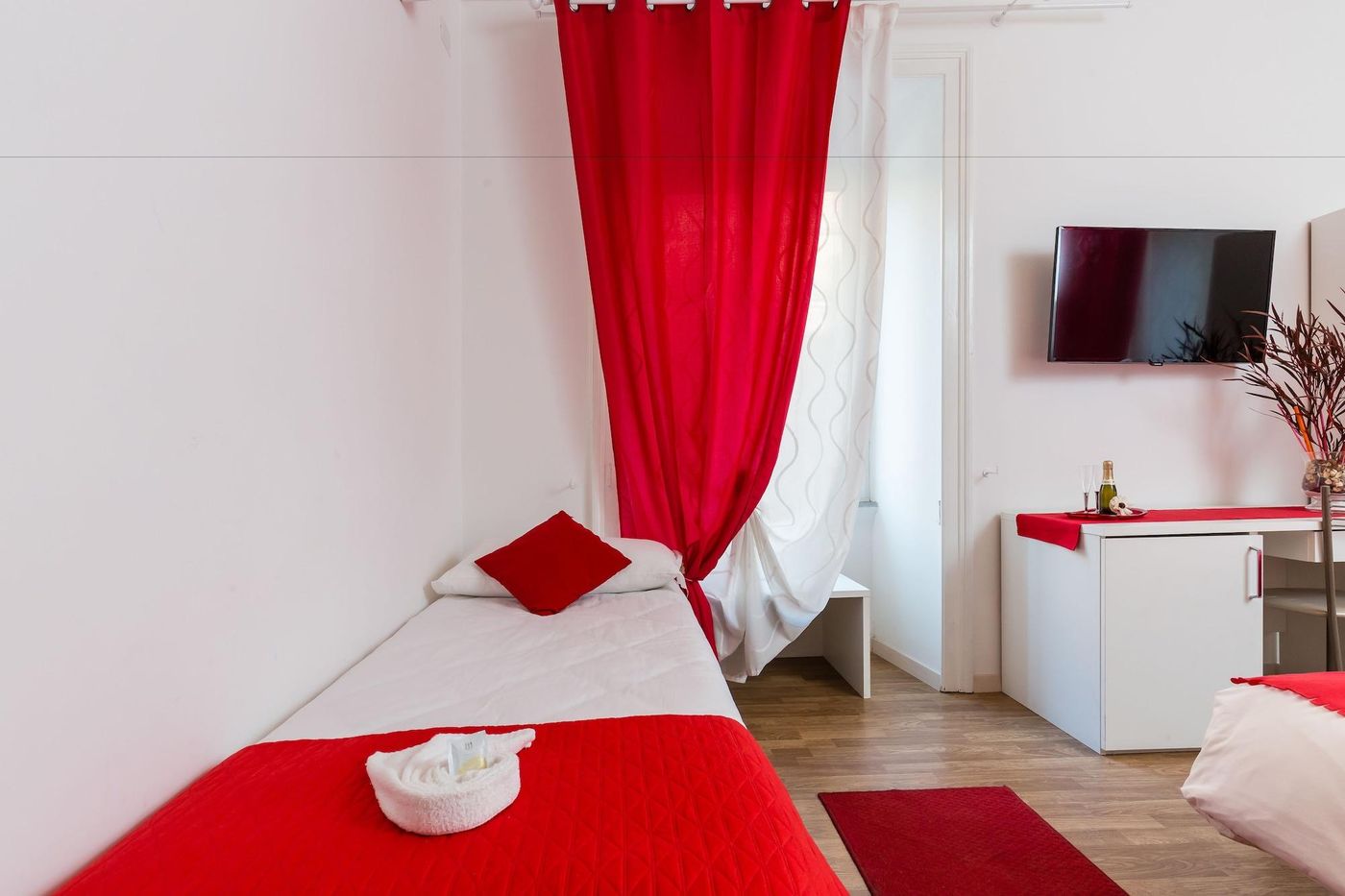 Rione-Monti-Suites-Room-27