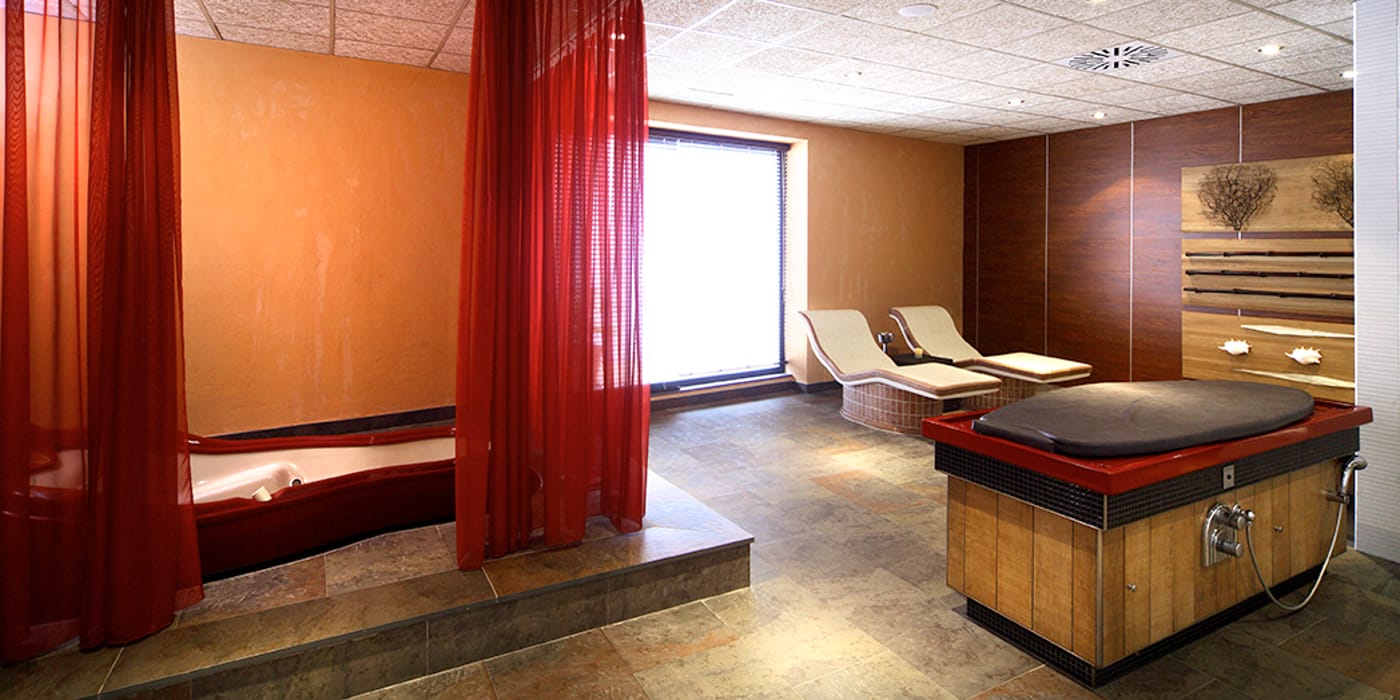 Barcelo-Costa-Ballena-Sports-and-Entertainment-72