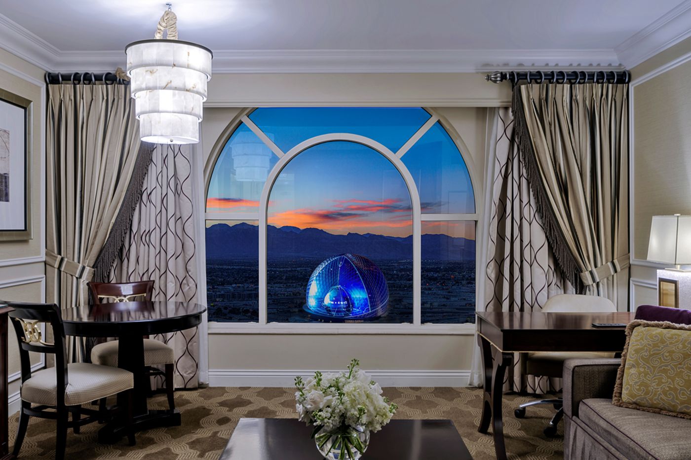 The-Venetian-Resort-Las-Vegas-Room-12