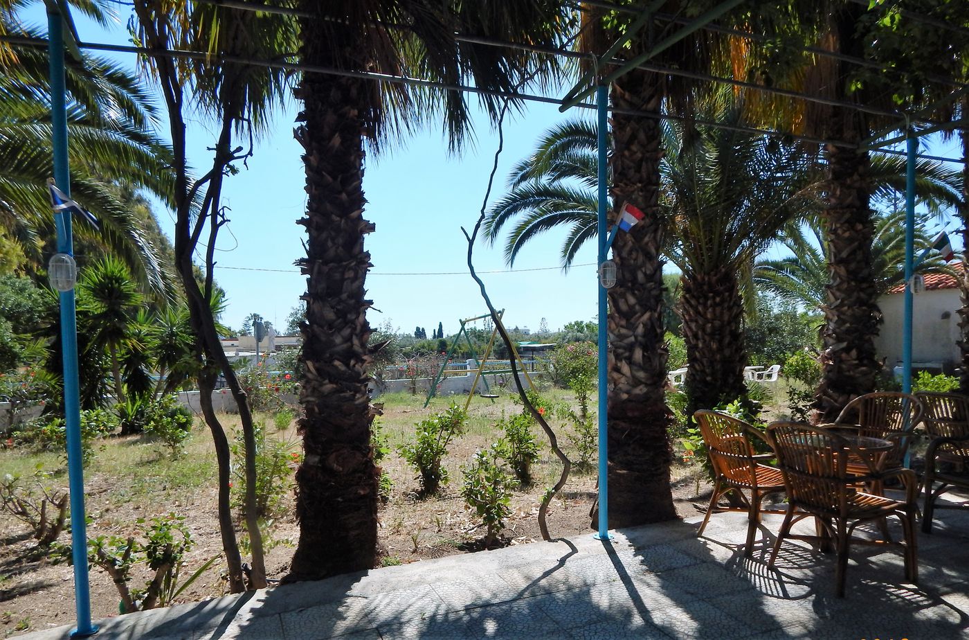 Dreams-4U-Apartments-Lobby-12