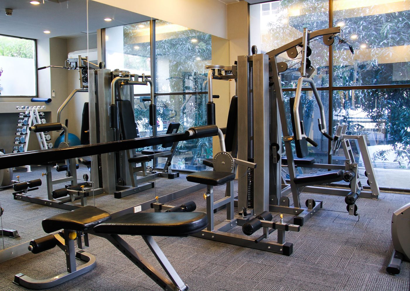 Furama-Xclusive-Sukhumvit-Bangkok-Sports-and-Entertainment-13