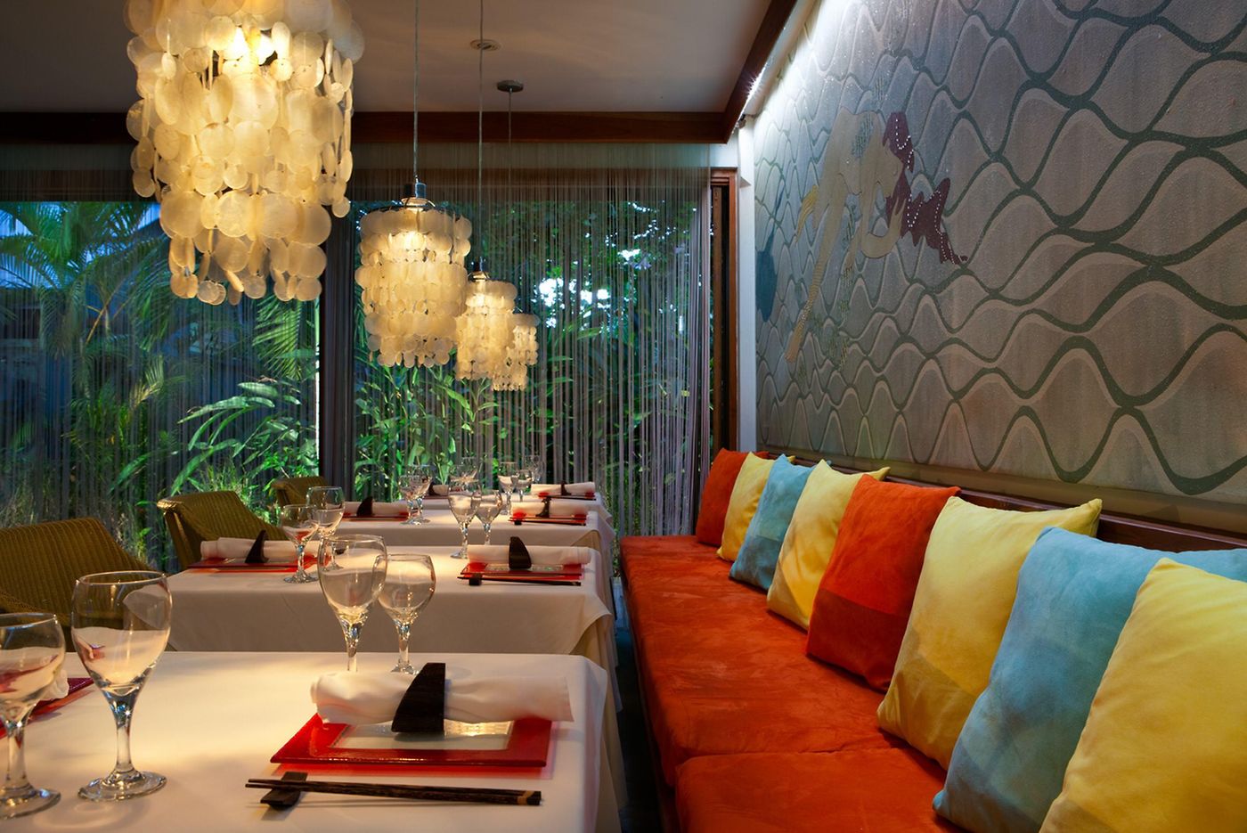 Couples-Negril-All-Inclusive-Bar-24