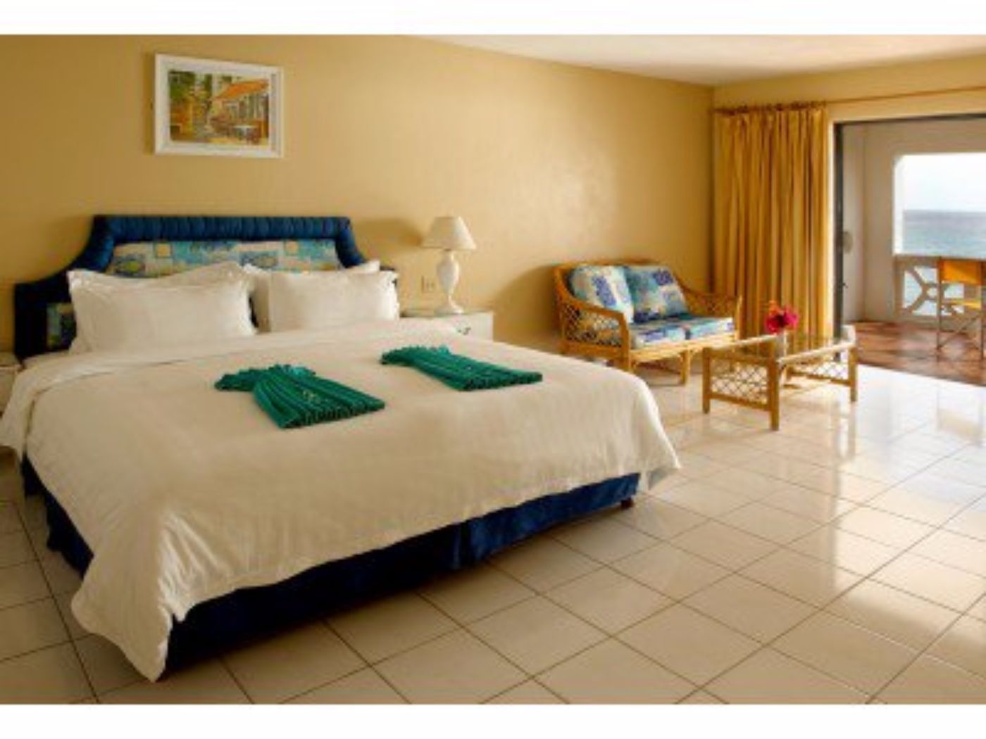 Discovery-Bay-By-Rex-Resorts-Room-15