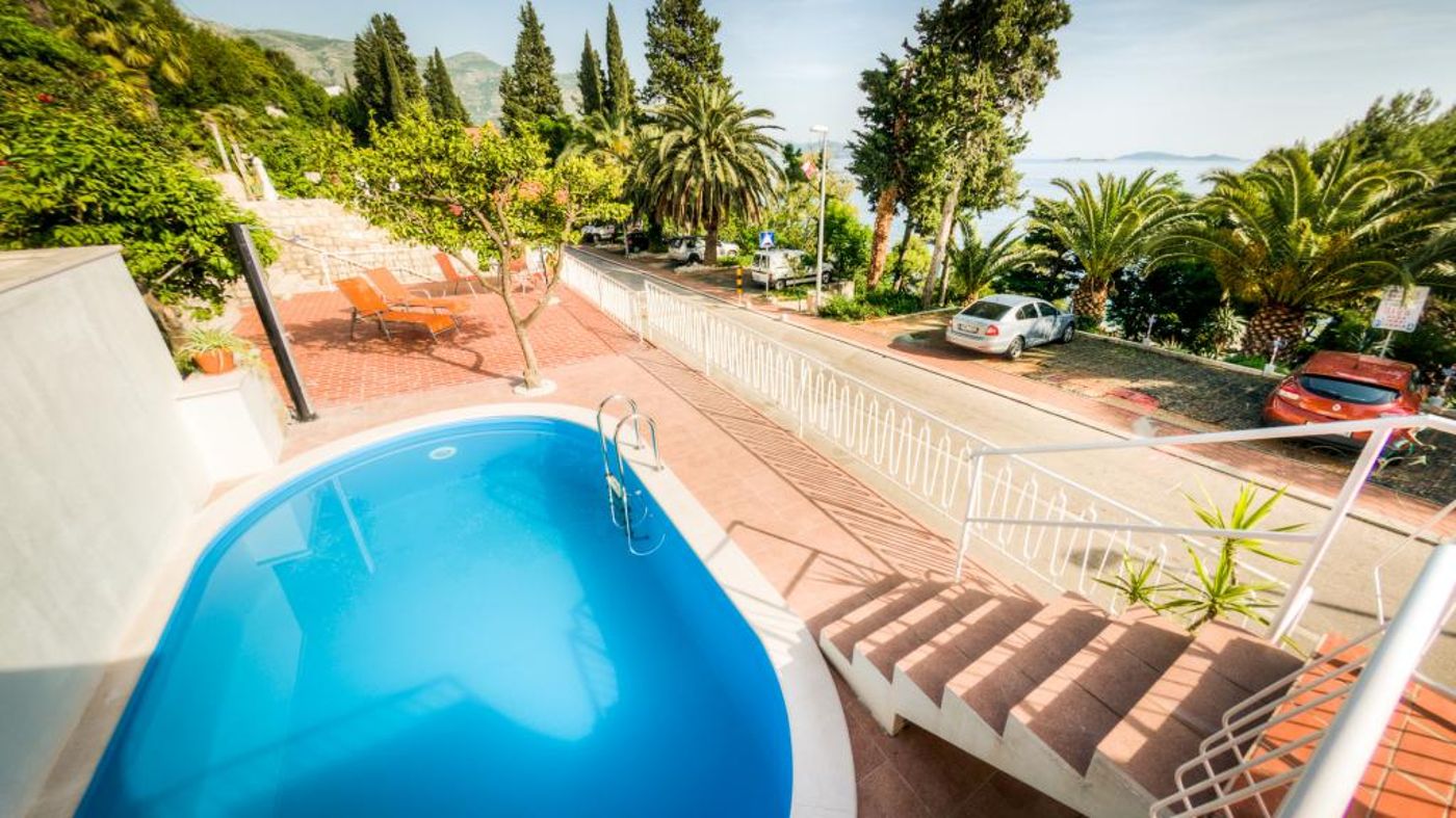 Guest-House-Villa-Nina-Room-2