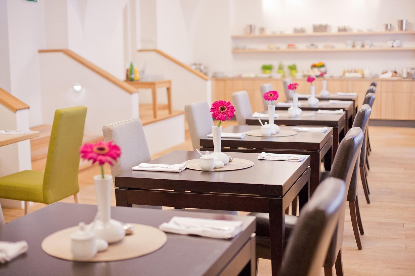 Hotel-Golden-Key-Restaurant-54