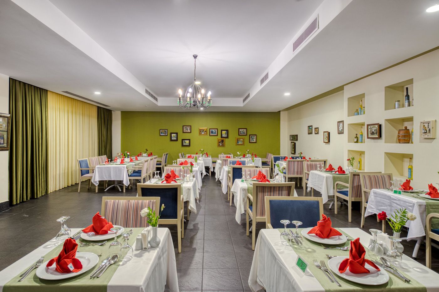 Sealife-Buket-Beach-Hotel-Restaurant-52