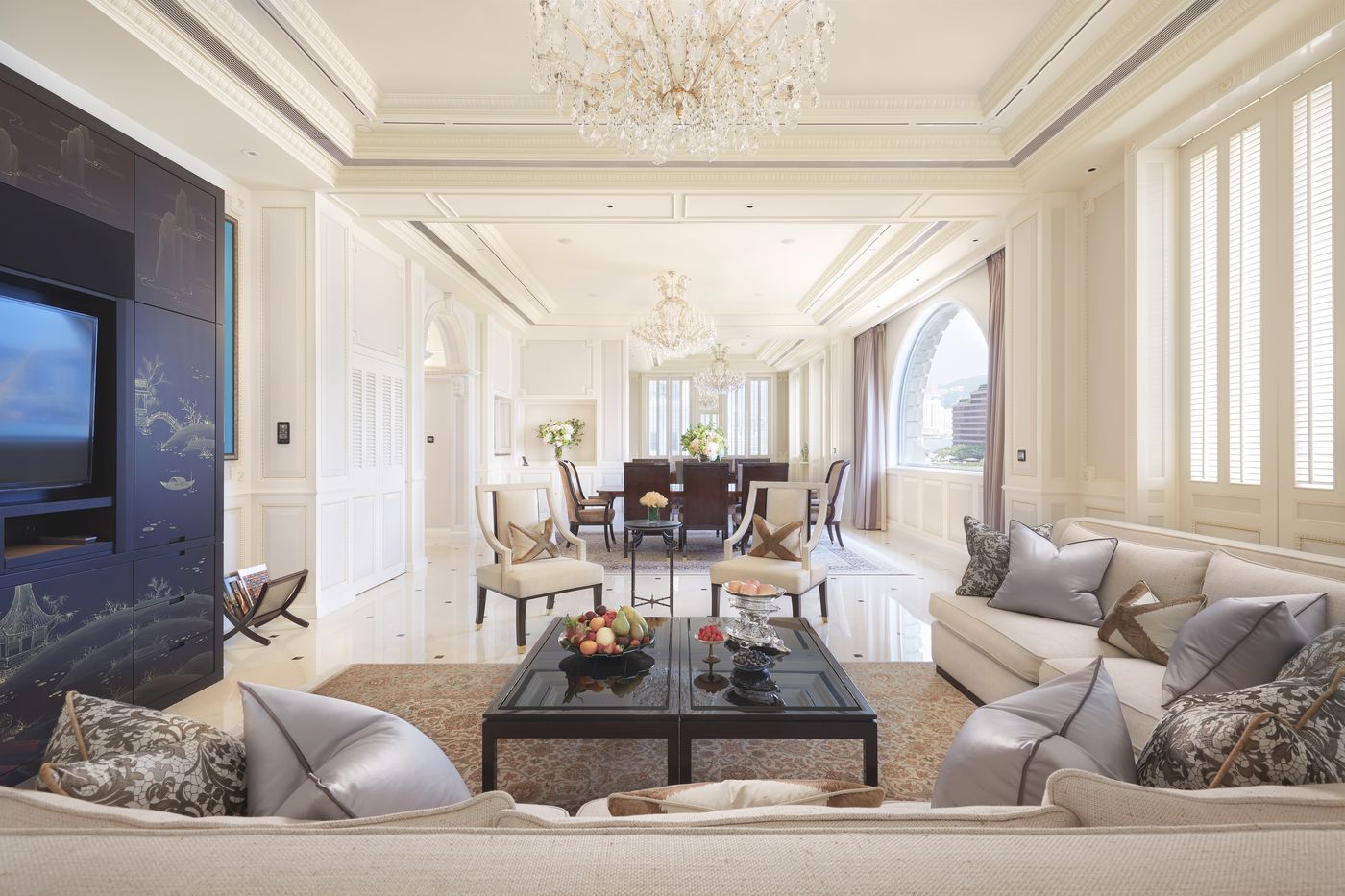 The-Peninsula-Hong-Kong-Room-4