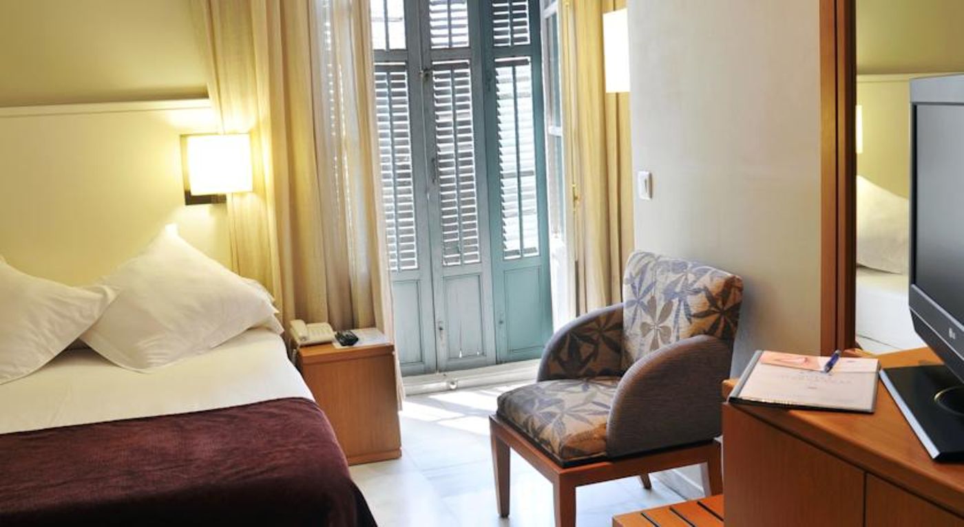Atarazanas Malaga Boutique Hotel