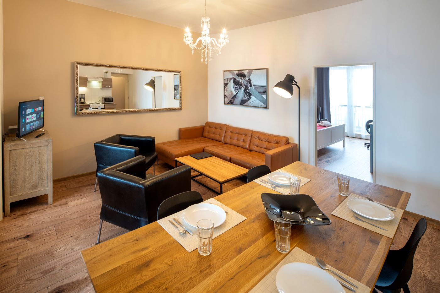 Apple-Apartments-Room-25