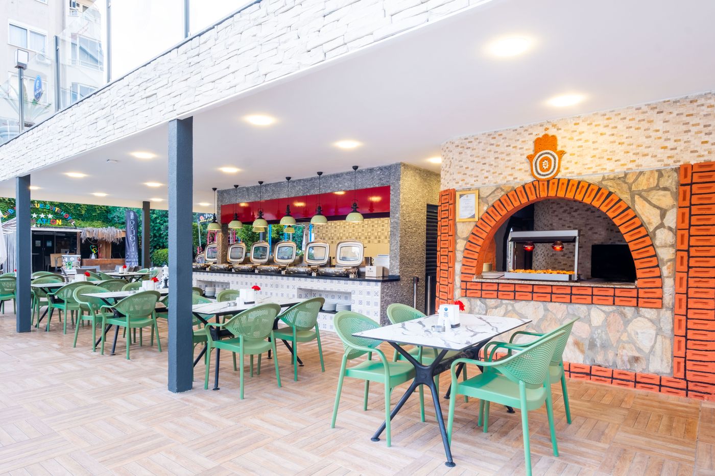 CLUB BIG BLUE SUITE HOTEL