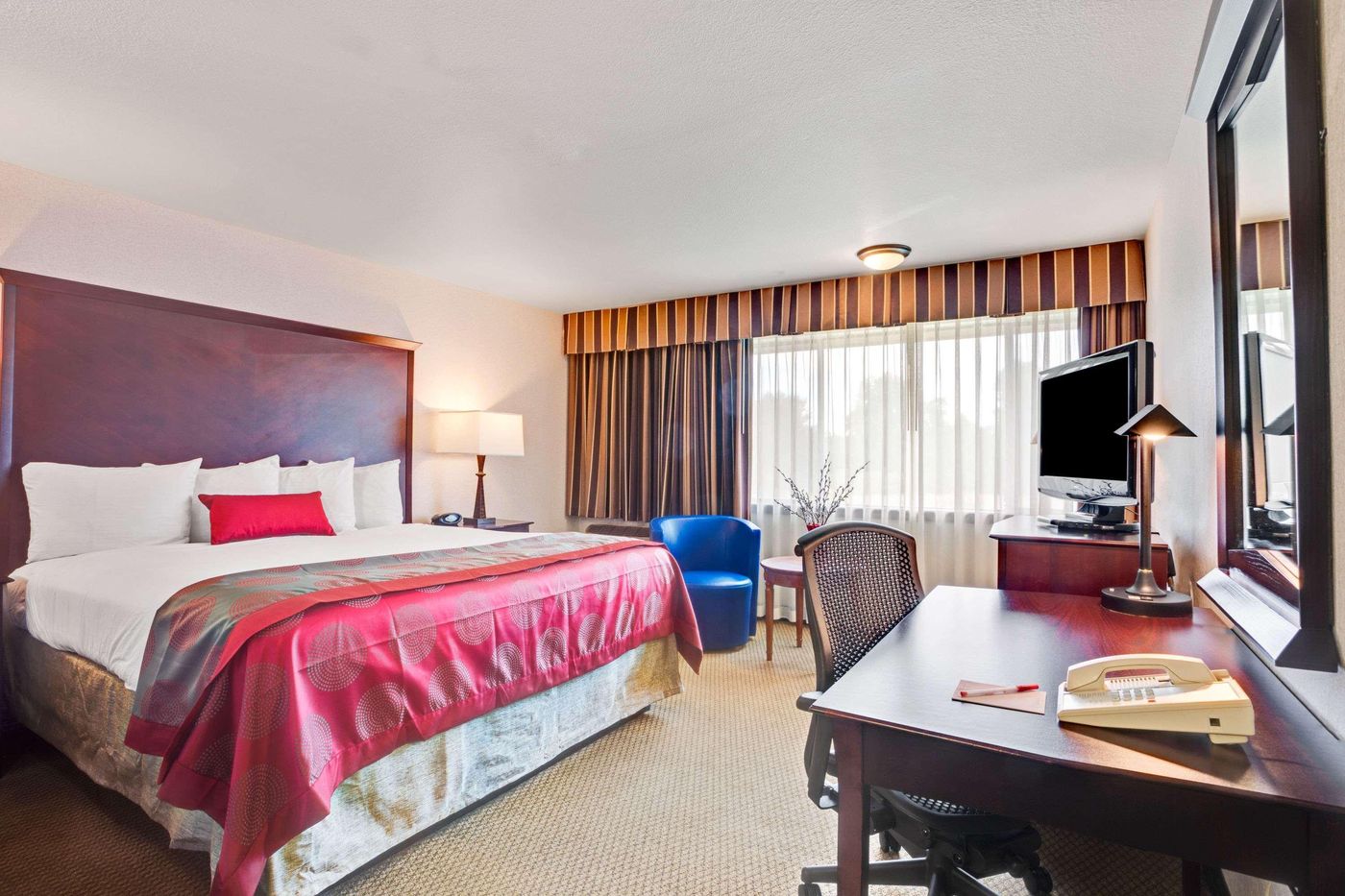 Ramada by Wyndham Tukwila Southcenter-United States-Tukwila-Room-6