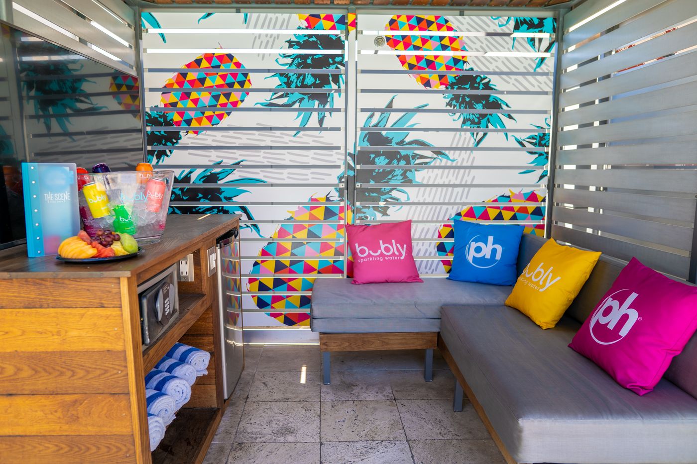 Planet-Hollywood-Resort---Casino-Pool-61