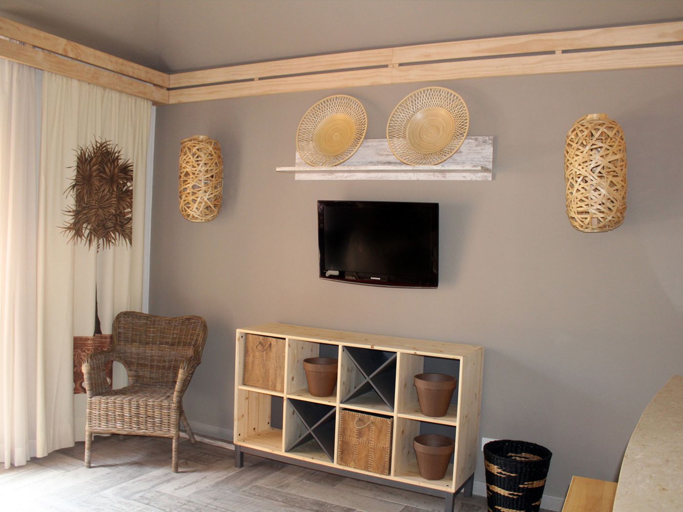 Green-Garden-Resort-and-Suites-Room-23