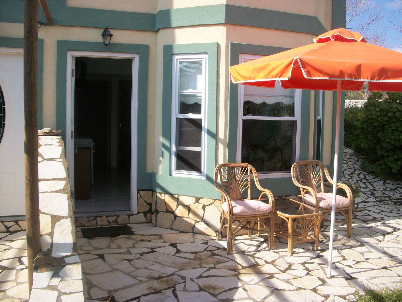 Zest---Xi-Beach-Room-14