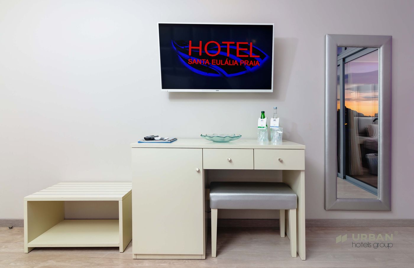 Hotel-Santa-Eulalia-Praia-Room-39